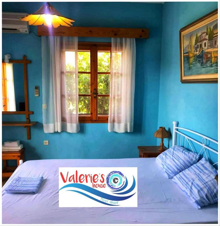 Appartamento Valerie'S House Poros Town Esterno foto