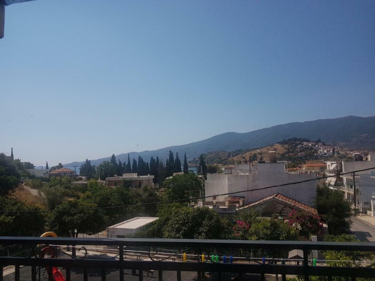 Appartamento Valerie'S House Poros Town Esterno foto